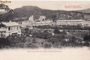 1900