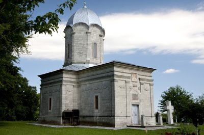 b. schitul Cetatuia - foto Arhiepiscopia Buzaului si Vrancei