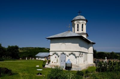 c. schitul Berca - foto Arhiepiscopia Buzaului si Vrancei