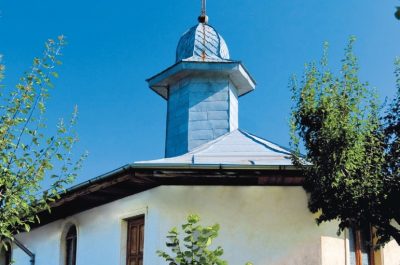 d. schitul Saseni - foto Arhiepiscopia Buzaului si Vrancei